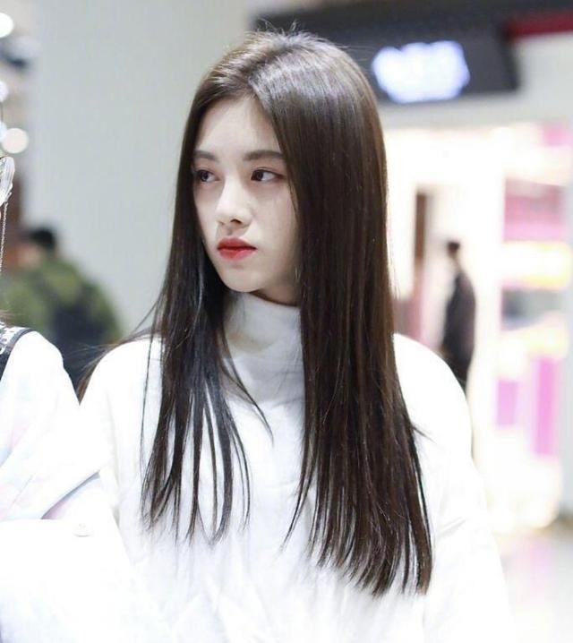 大波浪 直男最“反感”女生的这3种发型,女生自认为很美,直男却很嫌弃