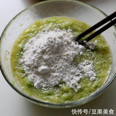 乐扣乐|百分之90的人都扛不住笋瓜鸡蛋饼的诱惑