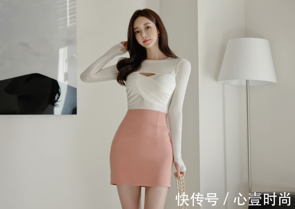 时尚搭配 女神孙允珠的时尚搭配:桃蜜甜橙鸢红钻石镂空包臀裙