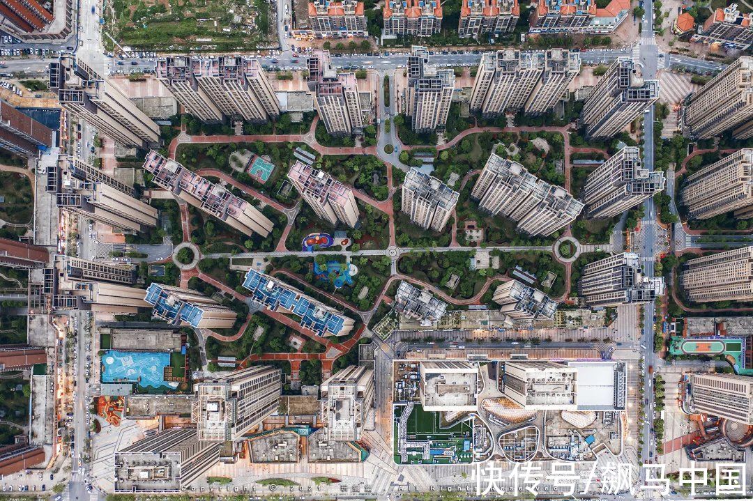 商业|商业地产轻资产和重资产的赛道，你更看好谁？