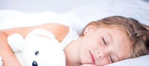 梅婷骗女儿上幼儿园，这个方法小孩都会上当，套路太深了！