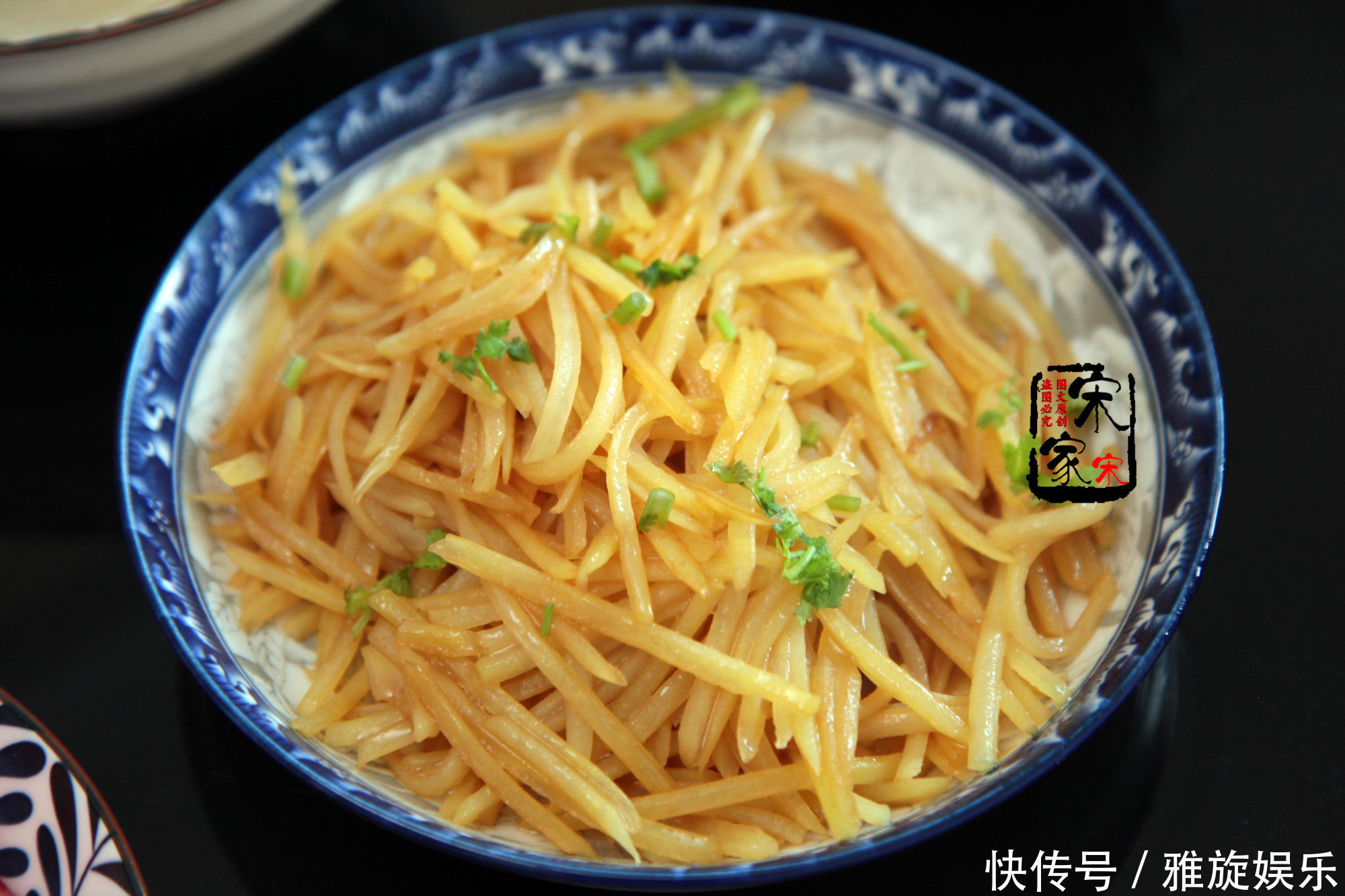 北方普遍的晚餐,炒4道菜熬1锅粥,没有大鱼大肉,一样能吃撑!