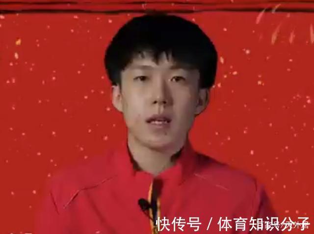 中国乒乓球队|除夕夜,宁泽涛一袭红衣,女排国手丸子头,孙一文“左拥右抱”!