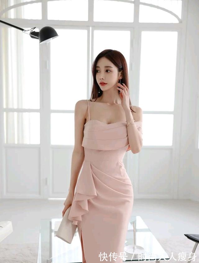 小个子 夏日里的法式精致,允儿甜美带一丢小性感,是夏日的显高神器!