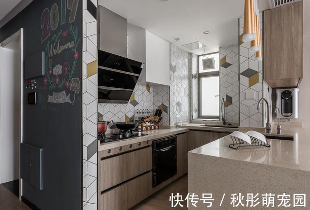 玄关|96㎡三房,两个人住!装修不是很豪华,把简约温馨带回家