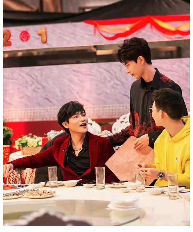 陈志朋|哥哥们扎堆来袭！芒果的野心太大了，优酷最头大了