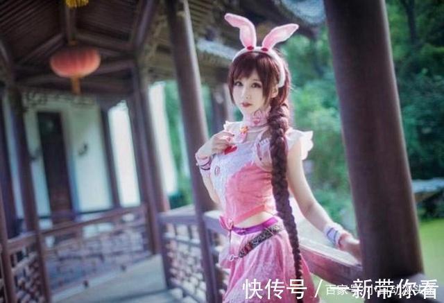 斗罗大陆|这是我见过最辣眼睛的cos，还好小舞用美腿拯救斗罗大陆