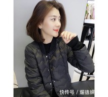 羽绒|这才是小个子女人该有的打扮,短款羽绒+小脚裤,显高保暖显时髦