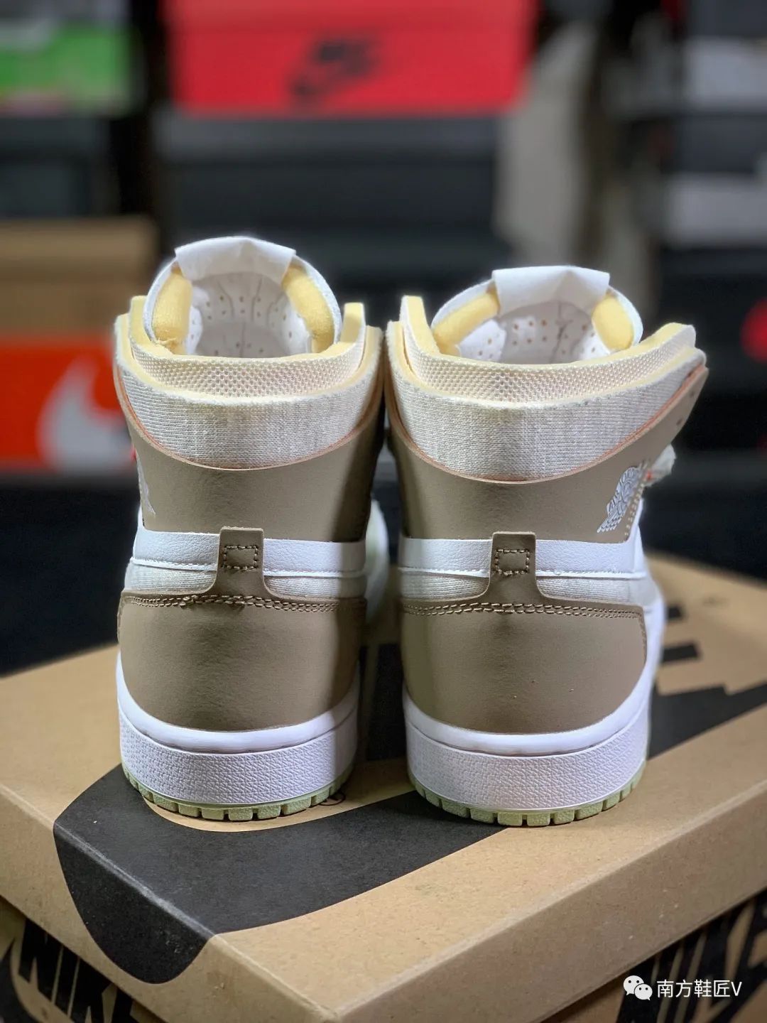 多种材质拼接,质感很绝!这双 Air Jordan 1 Zoom 很难不心动!