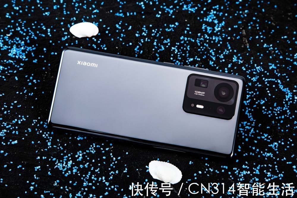 哪吒|小米MIX4首发深度评测:时隔三年的回归,带来了哪些感动?