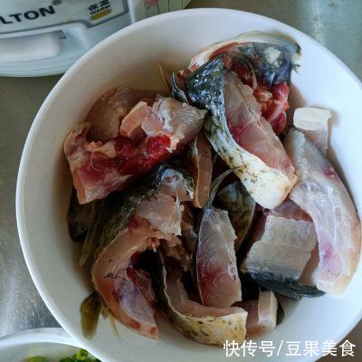 全家|把全家人征服的鲫鱼豆腐汤，好吃到过分