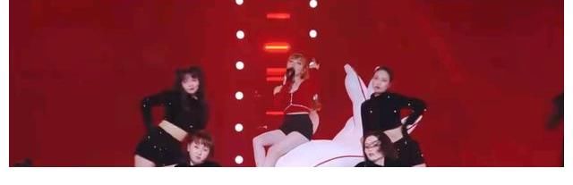 爆裂|爆裂舞台女孩们的实力排行，本次排行第一名刘柏辛、第二名安崎