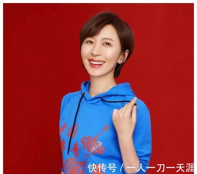 央视|央视主持人大合唱董卿与欧阳夏丹去哪里了