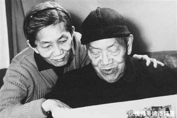 曾扩情$1949年我军抓到一个假和尚,不仅来头不小,还说:我早已遁入佛门