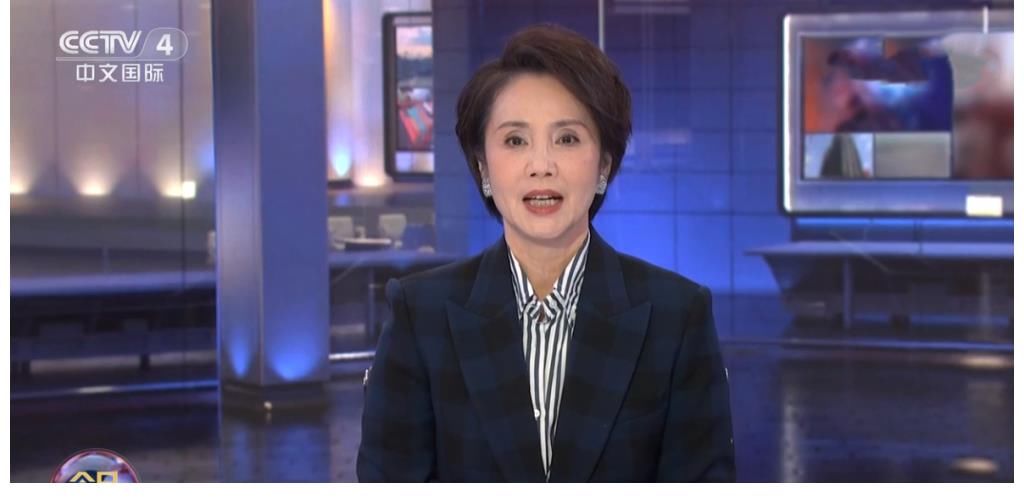 長沙電視臺|又一央視知名主持人離開舞臺，主持《今日關注》和觀眾告別