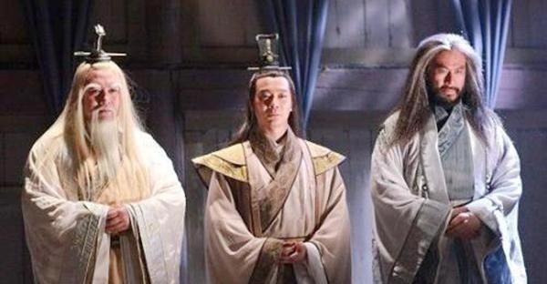 鸿均!封神中, 鸿钧只说了一句谎话, 结果, 就被自己狠狠打脸!