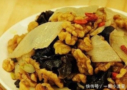 早知|十个人九个腰疼,此物煮来吃,腰不疼了,腿不酸了,早知早健康