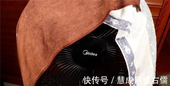 不管电风扇有多脏，教你一招，不用拆机，灰尘污垢自动往下掉