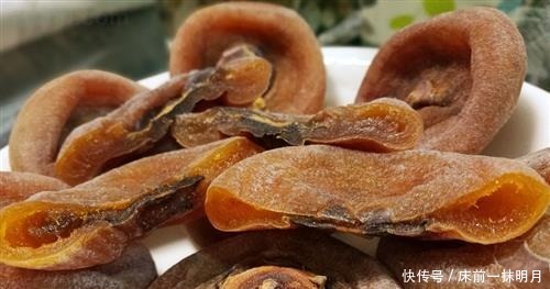 四种横扫饥饿的零食,士力架、泡面都没有上榜,第四种没想到是它!