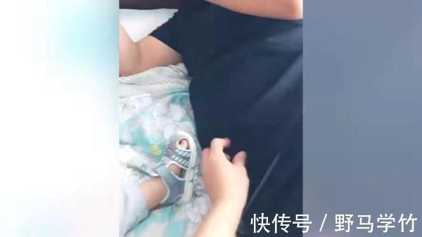 调皮|二姨正在怂恿宝宝干坏事,萌娃的表情,这也太可爱了吧