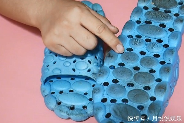 拖鞋|在拖鞋上粘2节胶带,没想到做用这么大,10个人9个人都需要!