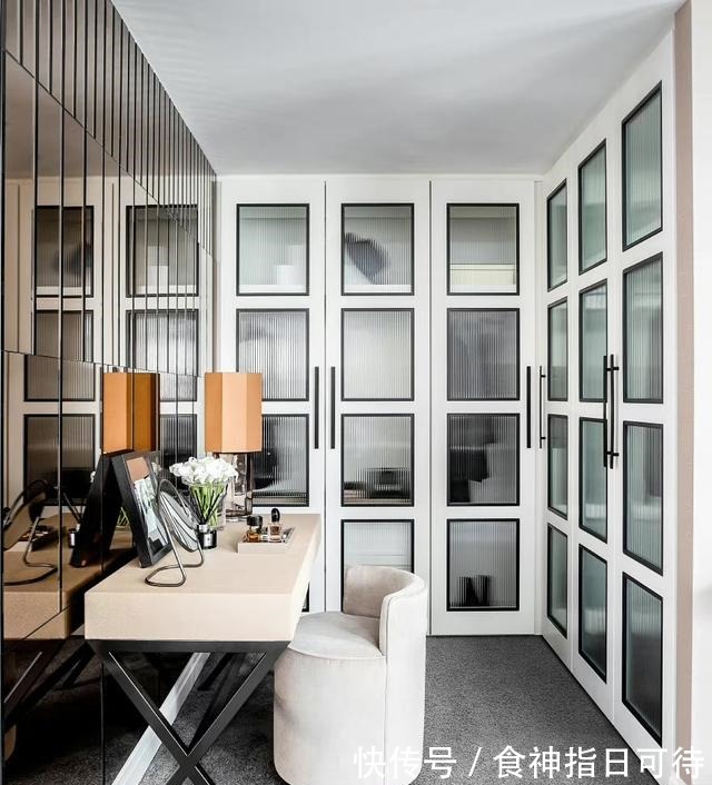 装饰|伦敦轻奢范公寓,粉系色彩独特艺术装饰,为家居带来休闲奢华感!