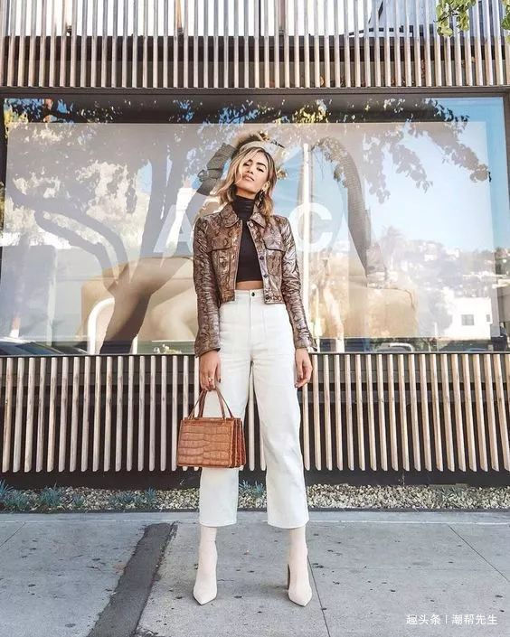 阔腿裤 马丁靴不受宠了，今年流行“牛奶靴”，配大衣、阔腿裤时髦又百搭