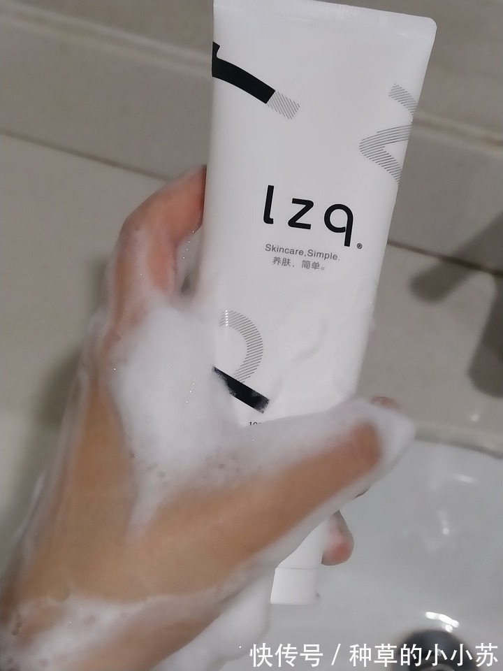 山茶花|洗面奶挑不好?那是你还没遇到“它”,公认好用的洗面奶之一