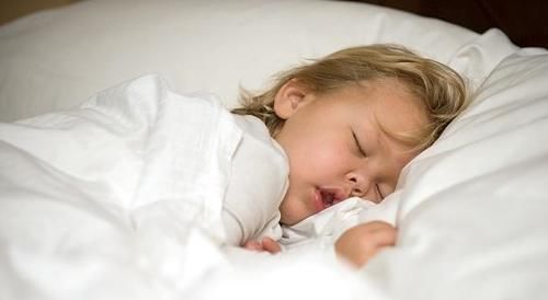 身高|孩子睡觉时,有2个时间段或许是长高的黄金时间,家长不要错过!