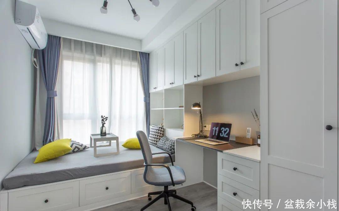 视觉效果|小卧室这样布置设计，温馨又实用，再也不会显得杂乱拥挤了！
