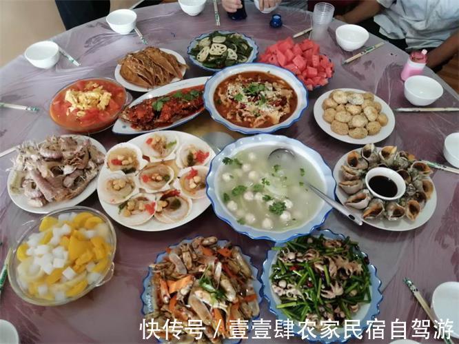 多汁|辽宁绥中东戴河望海阁渔家院，海鲜肥美多汁食客爆满，开门就是大海！