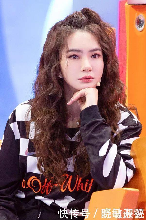 姐妹|发量少就留这3款发型,掉头发都不心疼了呢,秒变发量王者