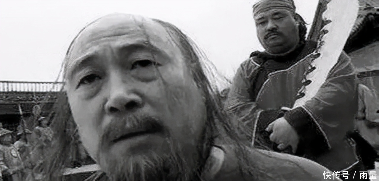 面对|七品县令处死三品大将，面对皇帝只说八个字，不仅没罚还被重用