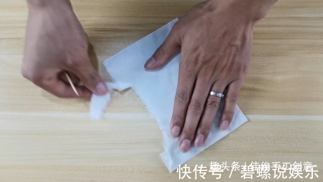 佳俊|电热水壶不工作了怎么办教你一招方法简单，省钱实用进来学学！