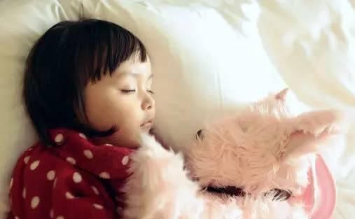 春天|又到春天“拔高期”，别只给孩子煮骨头汤，掌握这5点孩子猛长个