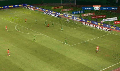 中超|2-2！中超戲劇一戰(zhàn)：5分鐘2張紅牌+VAR改判+絕平，國安3輪僅1分