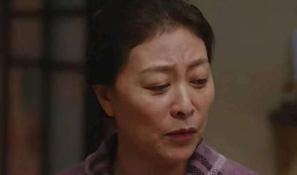 妈妈|“是个儿子吧,你妈妈开心了吧”,产妇生完孩子这番话听着都心酸