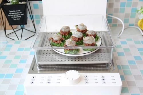 蒸出来的美味，豆角虾仁的完美组合，荤素搭配，鲜味十足