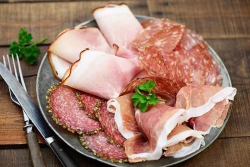 失眠|失眠与缺乏维生素有关?提醒:及时补充2种维生素,或能睡得安稳