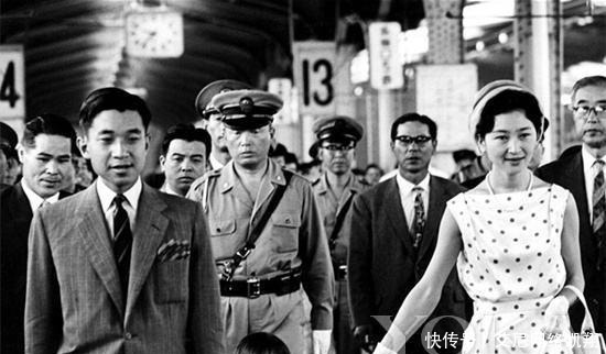 拒绝|最美平民皇后美智子,为何拒绝合葬?一入豪门深似海!