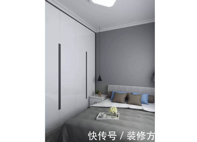 卫生间|88平现代风三居室,白色加咖色的酒柜连着电视柜有质感