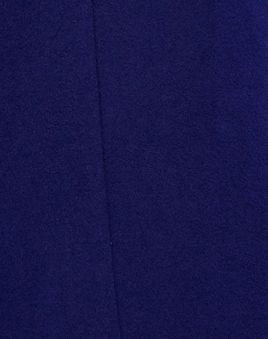 藏青色和深蓝色 快资讯