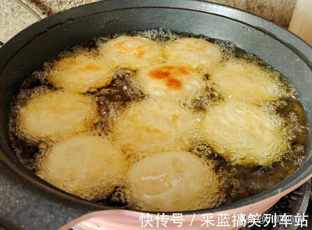 开水|炸油糕的家常做法,掌握好三点,不破皮不露馅,外酥里软,真香