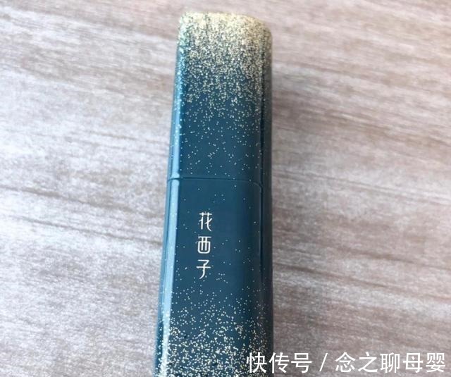 丝绒哑光 国货口红“真不行”完美日记被吐槽,花西子风评差,难怪用大牌