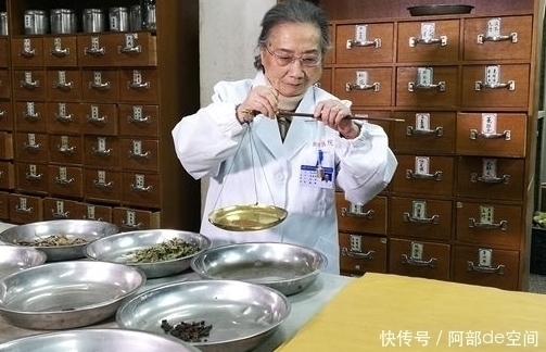 营养均衡|97岁的朱南孙教授,长寿的5个“秘密”,或许比吃保健品有效