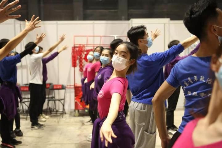 最美的寒假！这群山东的大学生集体舞上“北京春晚”