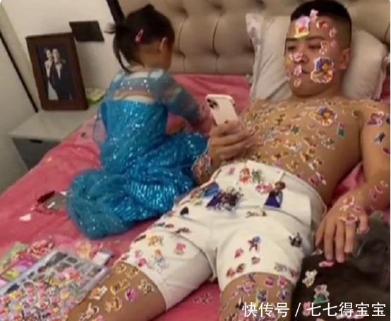 作画|3岁萌娃在爸爸背上作画,手艺精湛连猫都看傻,网友:幸亏是女儿