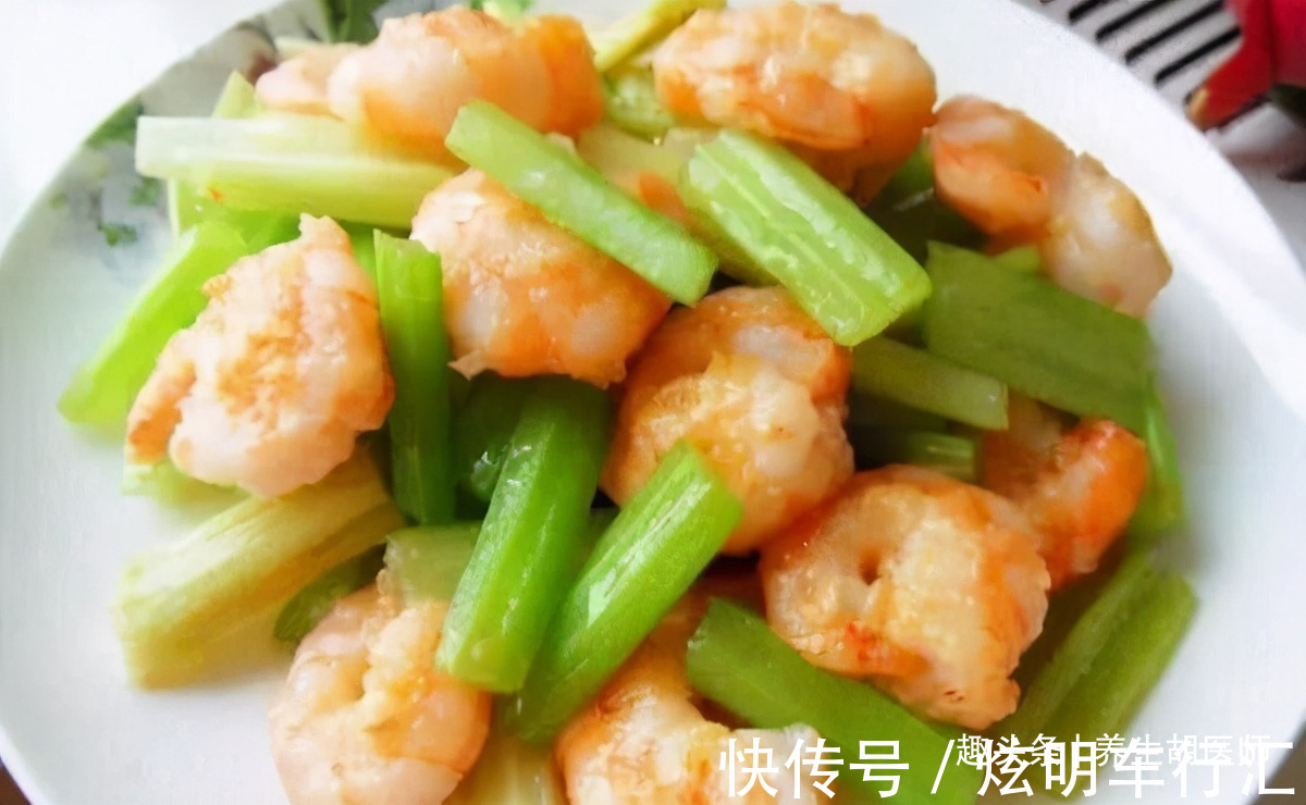 排毒|女性过了30,推荐多吃三种食物,排毒美白祛斑,滋养细嫩肌肤