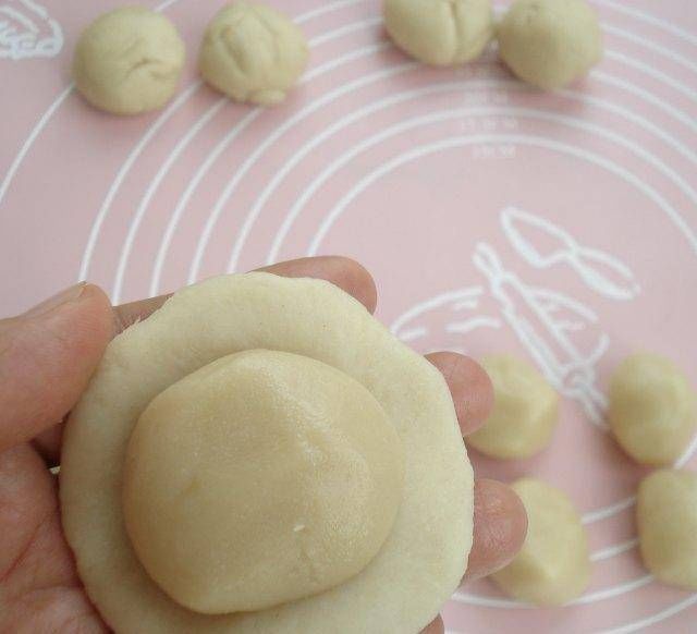 手工|自制绿豆酥饼,香酥可口,皮薄馅大,教你手工制作