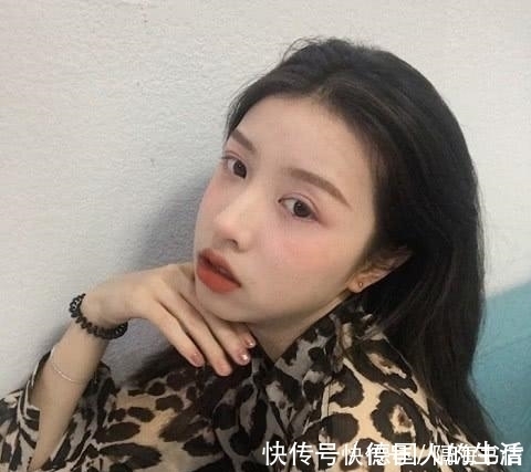 装扮|男生最讨厌的3种装扮,女生自以为漂亮,实际low到爆